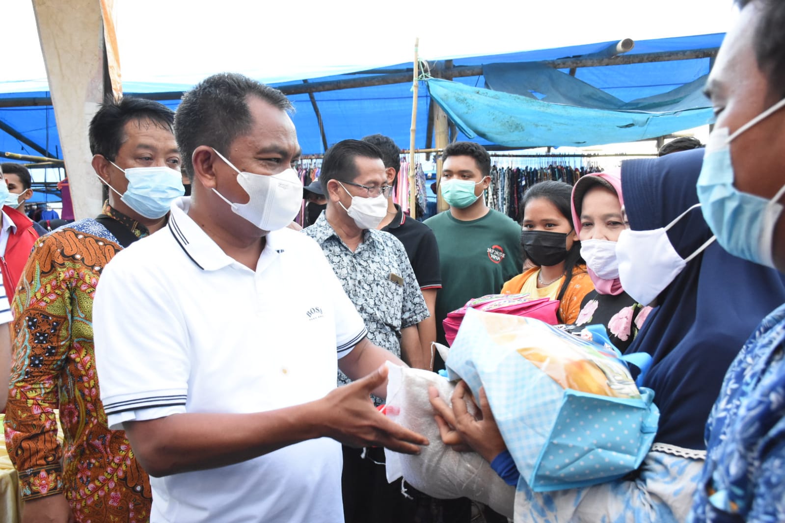 Belanja Bersama Kembali Digelar, Ratusan Pedagang-Pembeli Padati Pasar Rakyat Sei Rampah