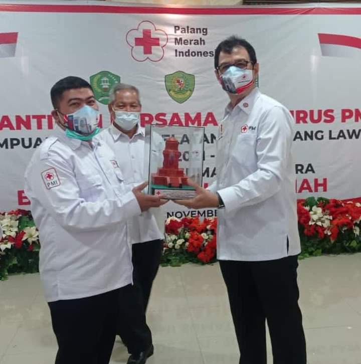KETUA PMI SUMUT LANTIK TOHONG P HARAHAP SEBAGAI KETUA PMI PALUTA