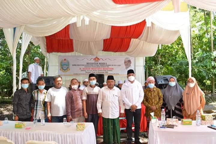 Reses Wakil Ketua DPRD Sumut H. Harun Mustafa Nasution Di Huta Bargot