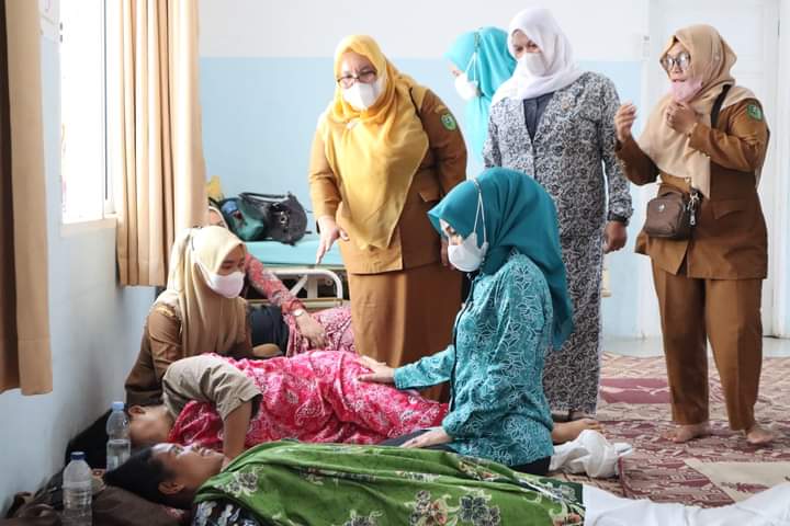 Ketua TP. PKK Kabupaten Mandailing Natal Tinjau Pelayanan MOW di RSUD Panyabungan