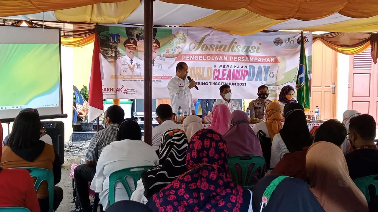 Perayaan World Cleanup Day, Dinas Lingkungan Hidup Adakan Sosial Pengelolaan Persampahan