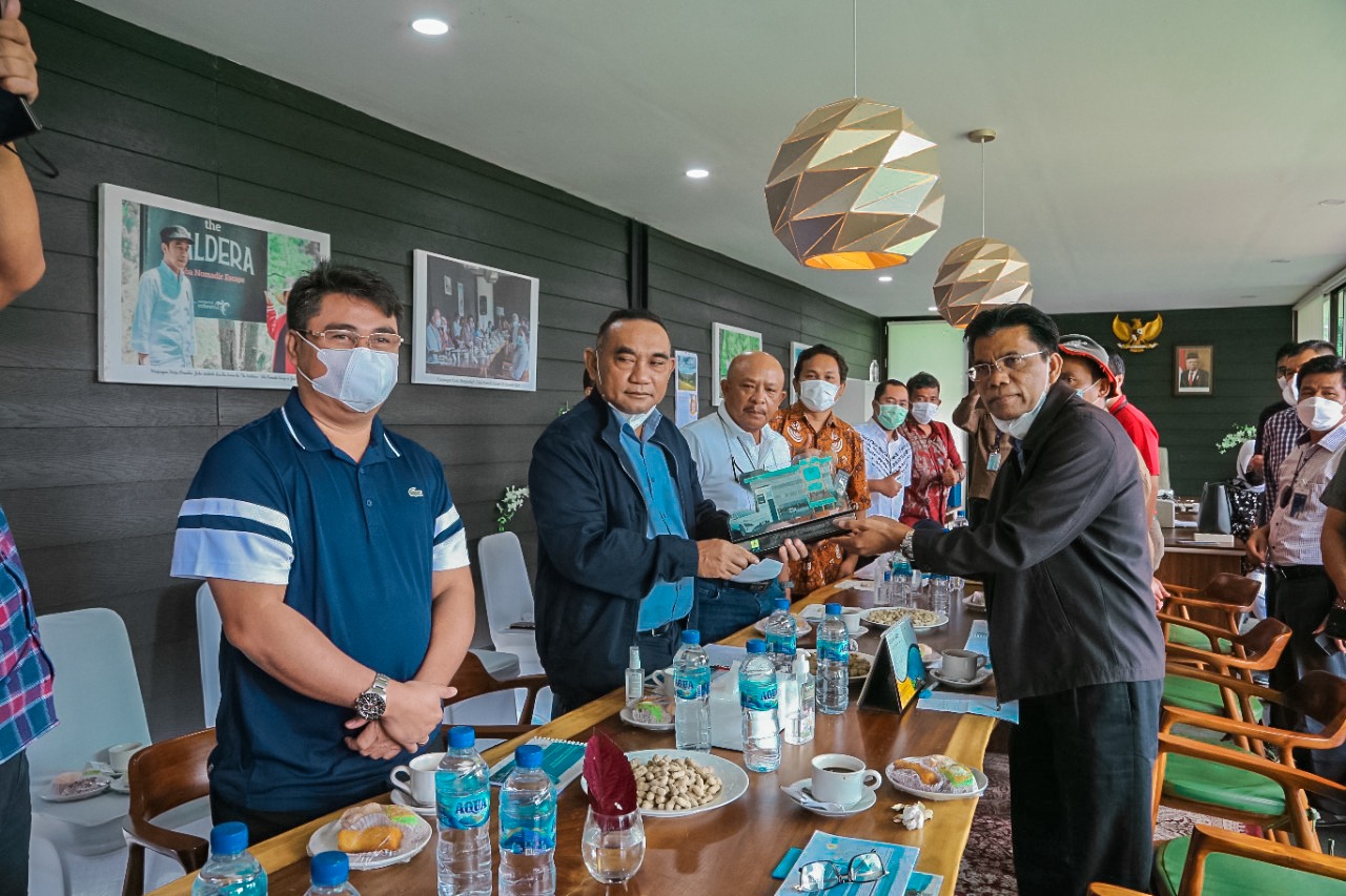 PLN Investasi Rp219,91 Milyar Dukung Infrastruktur Jaringan Kelistrikan di DPSP Danau Toba