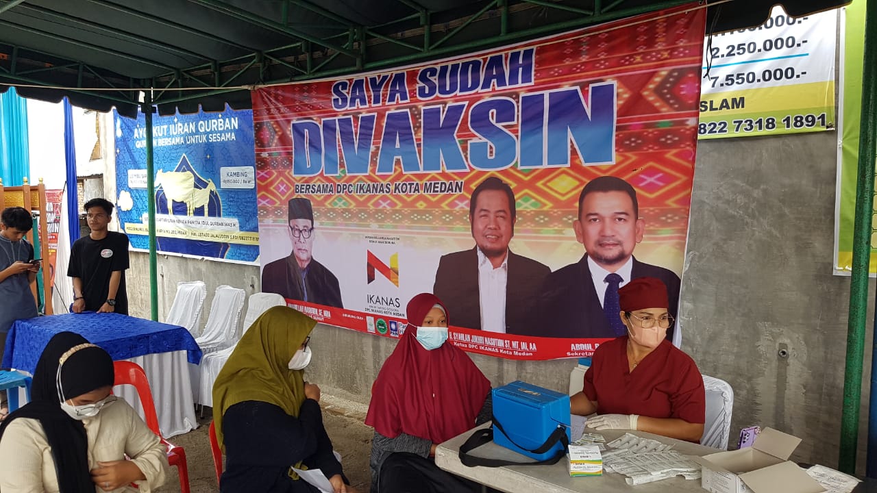 Ikanas  Medan -Dinkes Sumut Gelar Vaksinasi, Masyarakat Medan Antusias