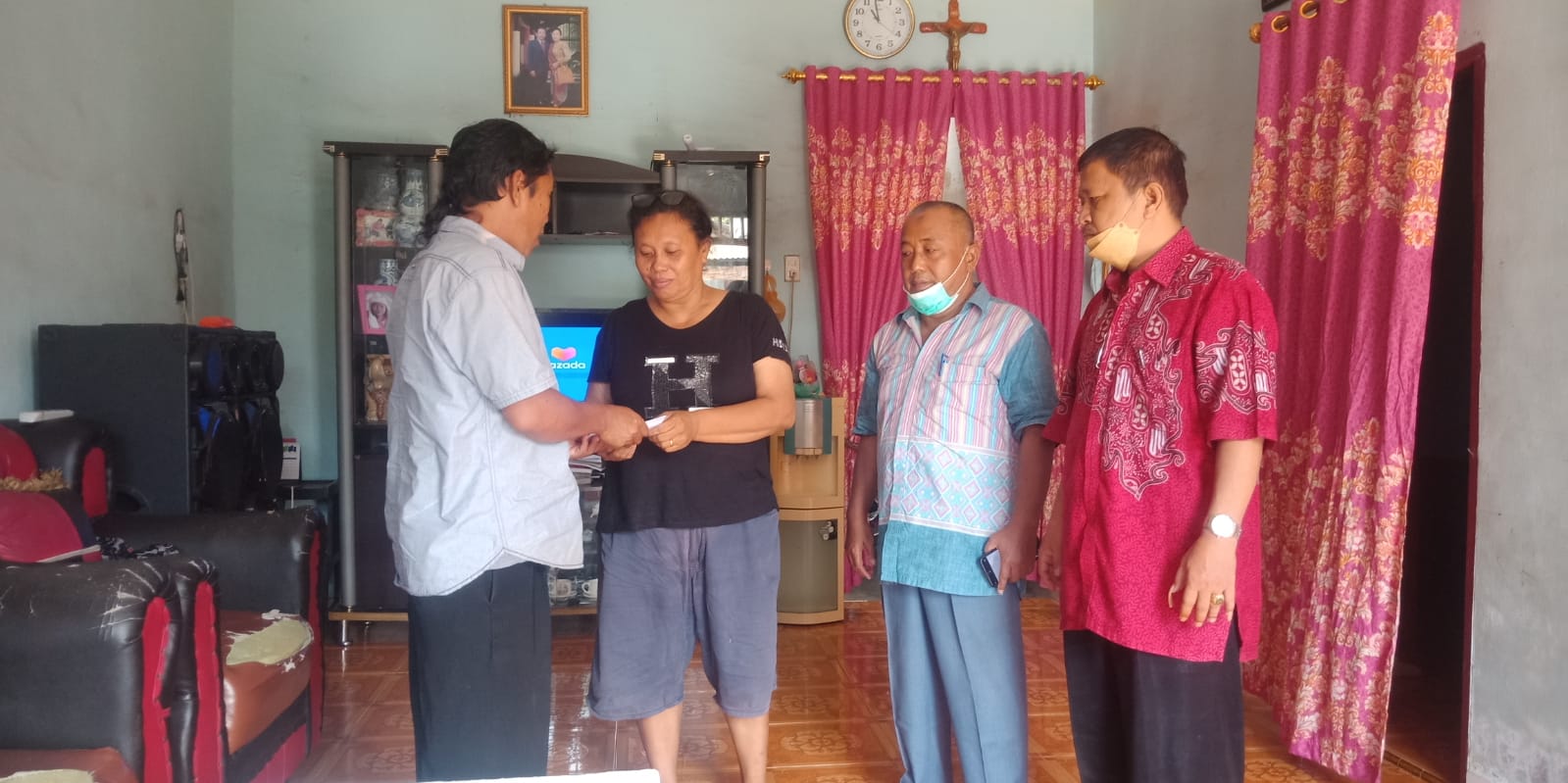 PWI Sumut Serahkan Bantuan ke Keluarga Almarhum Alamsyah Siregar dan Togang  Sitorus