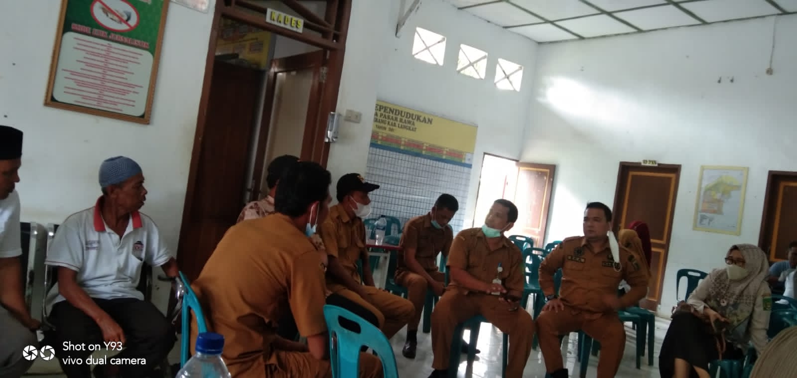 Tim Monitoring  Kabupaten Langkat Tinjau Pelaksanaan Vaksin Di Desa Pasar Rawa