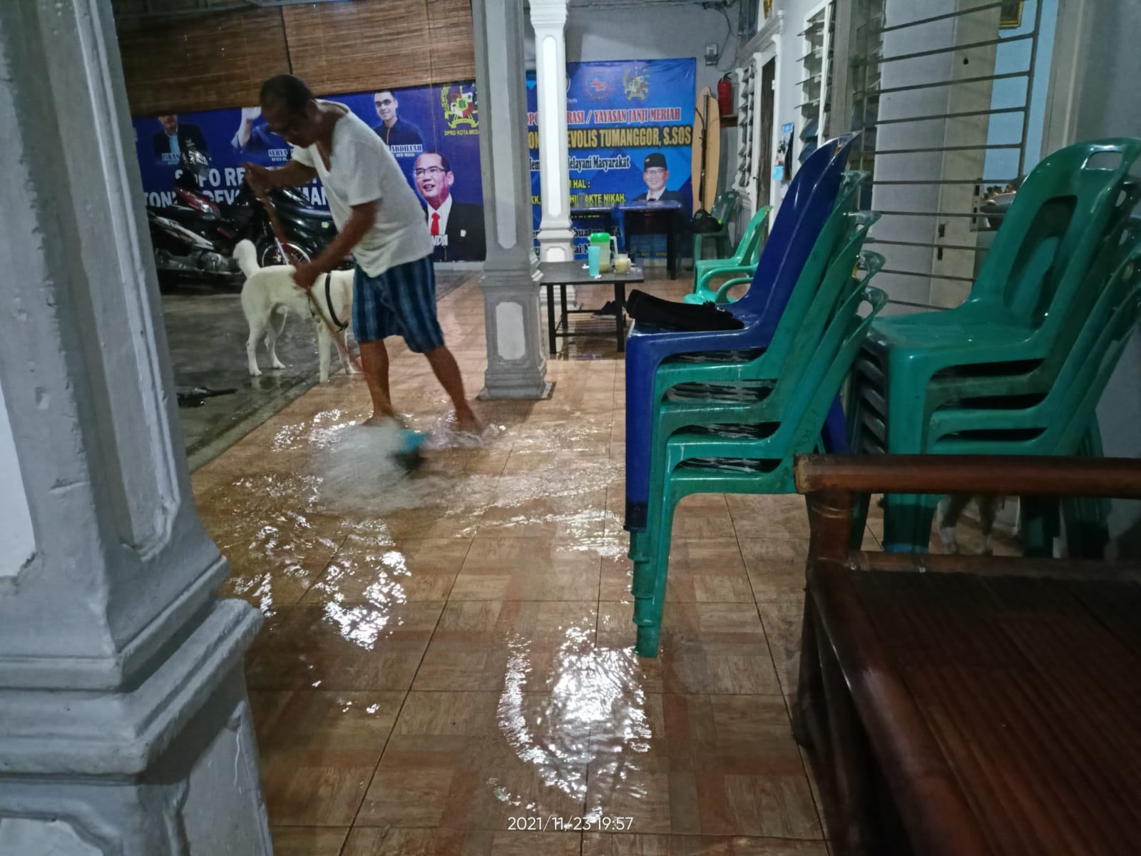 Sejarah, Hujan Lebat Guyur Kota Medan, Rumah Anggota Dewan Kebanjiran