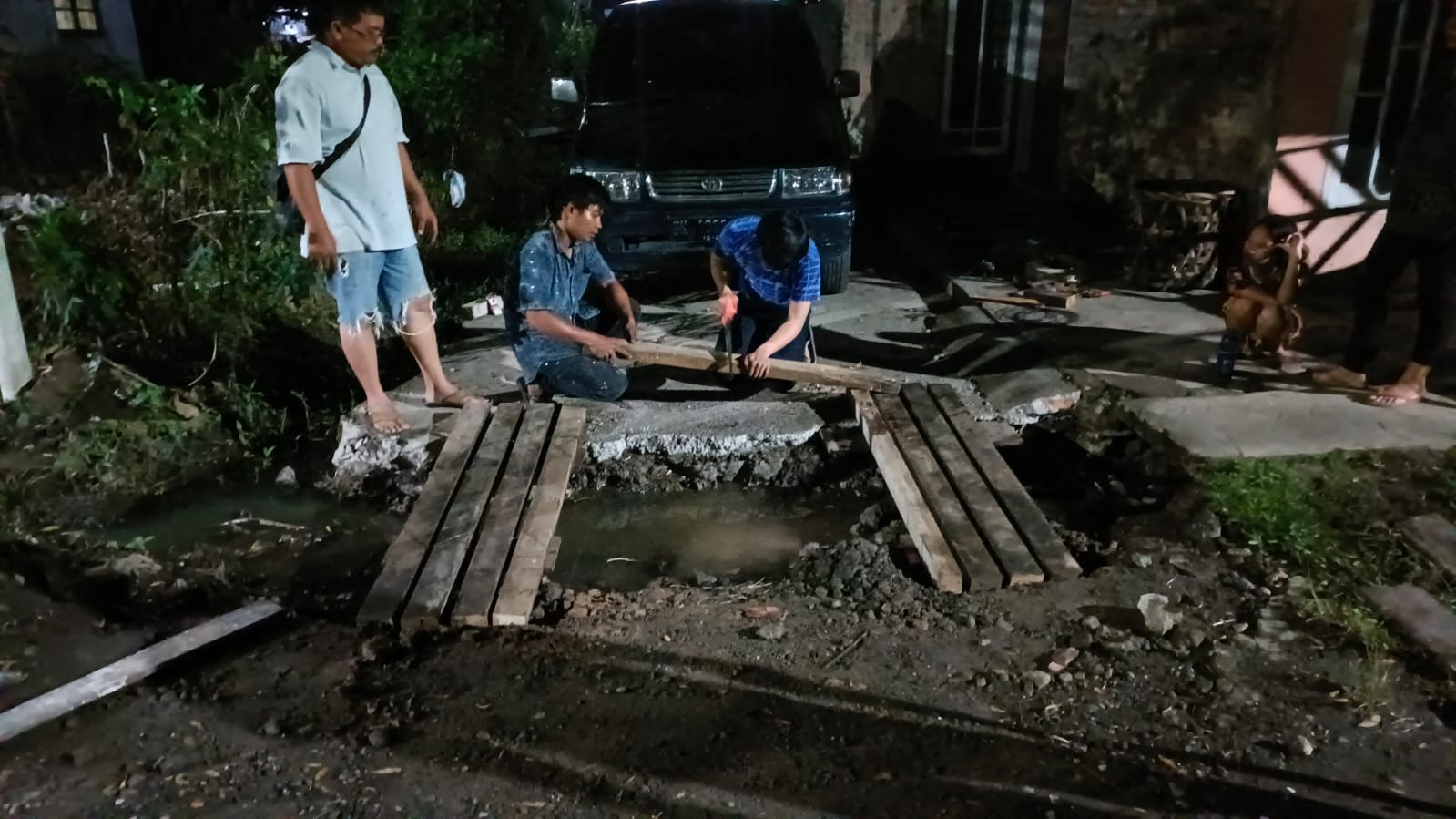 Asal Jadi dan Terbengkalai, Dedy Aksyari Nasution Minta Dinas PU Tindak Kontraktor Pengerjaan Drainase