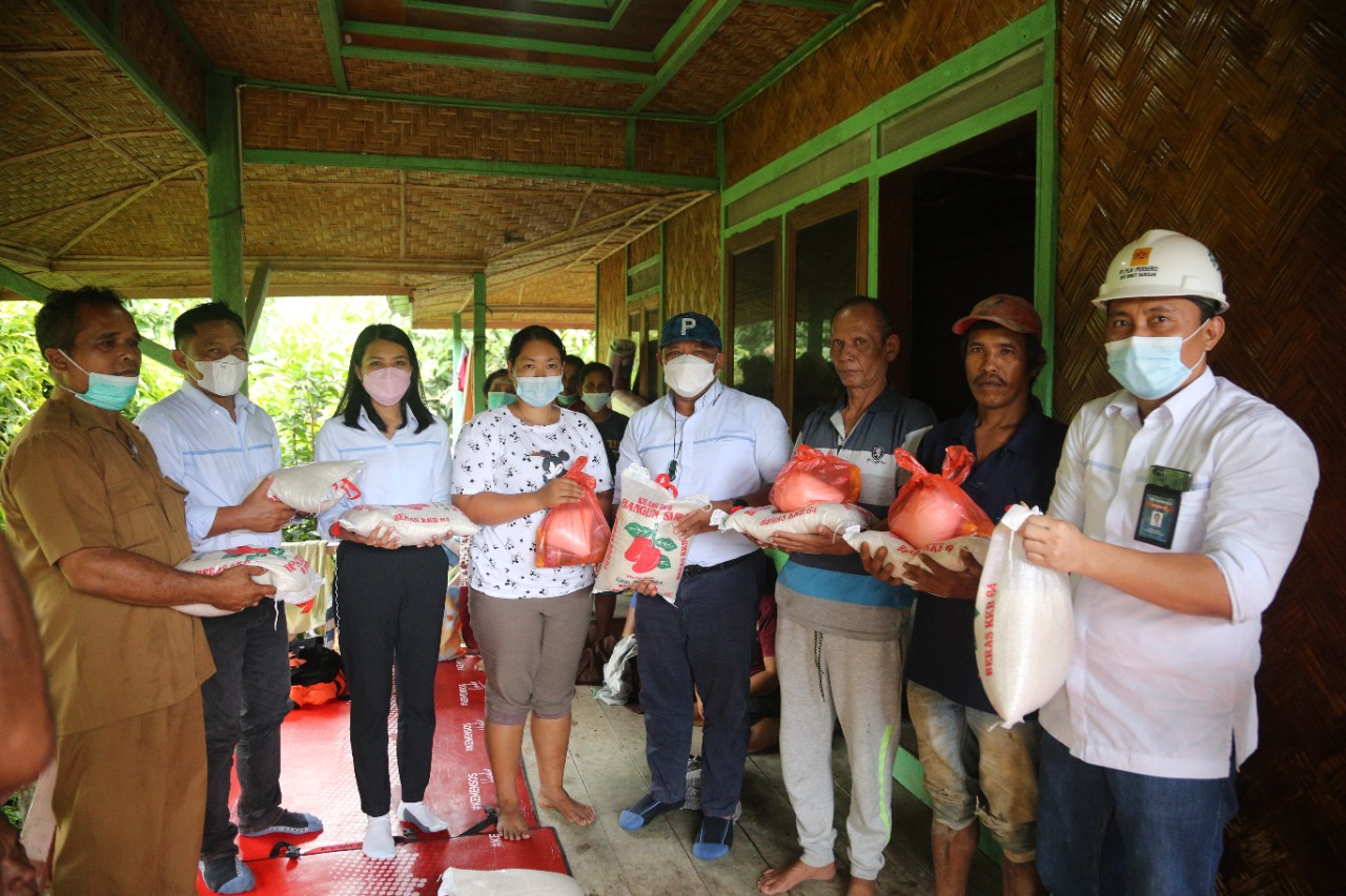 PLN   Bantu Korban Bencana Longsor di Sibolangit