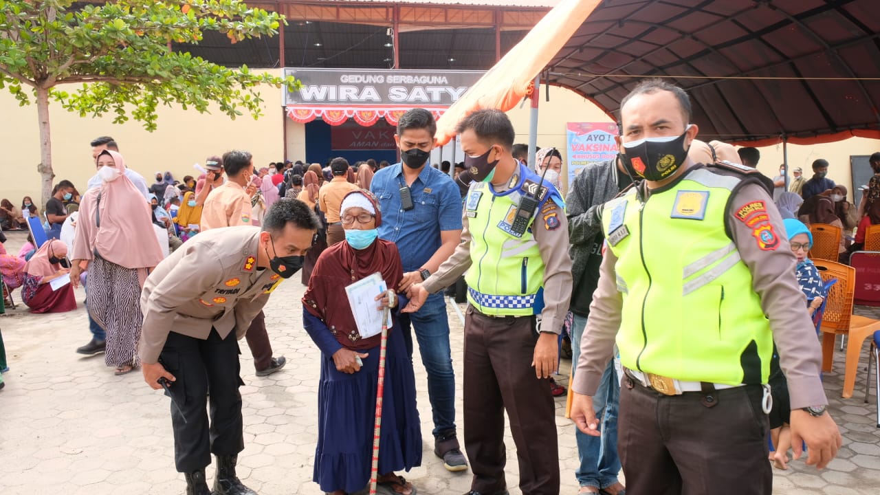Polres Tanjung Balai Gelar Vaksinasi Serentak Indonesia, Peserta Vaksin Berkesempatan Mengikuti Lucky Draw