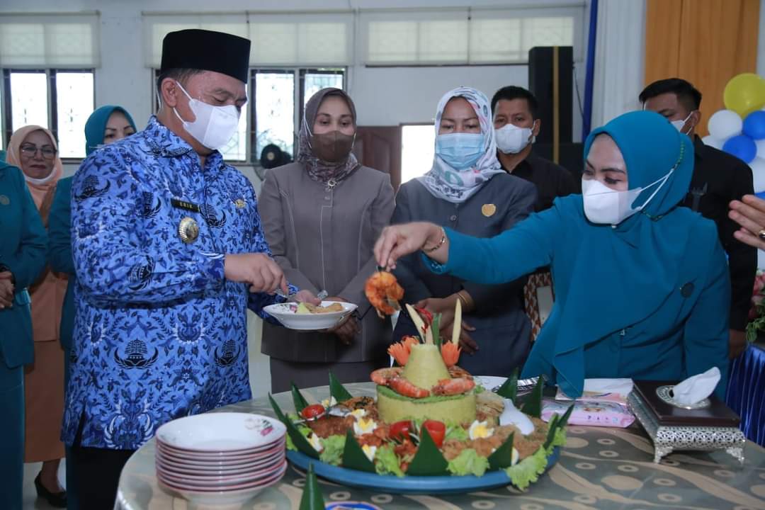 HUT Korpri Ke-50 Tahun Pemkab Labuhanbatu di Hadiri Bupati dan Ketua PKK