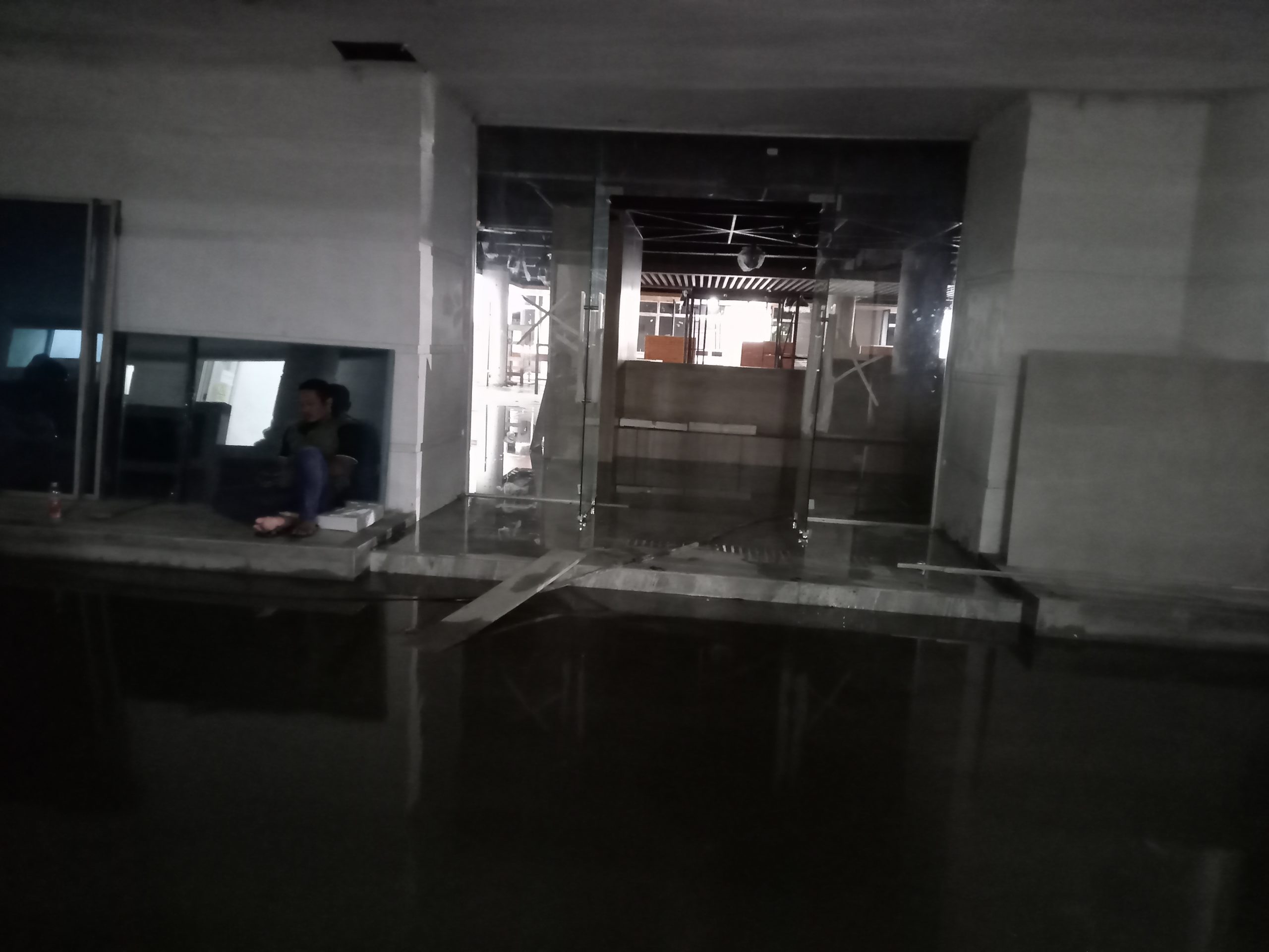 Hujan 1 Jam, Basement Kantor Gubsu Tergenang