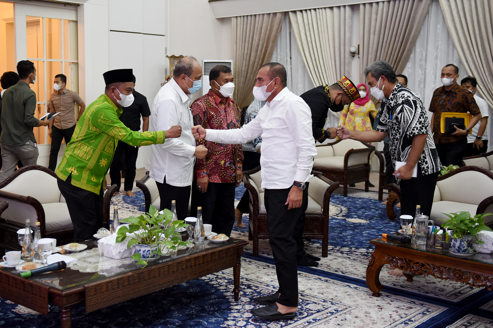 Ada Apa, Gubernur Edy  Panggil Empat Bupati/Walikota Dirumah Dinas