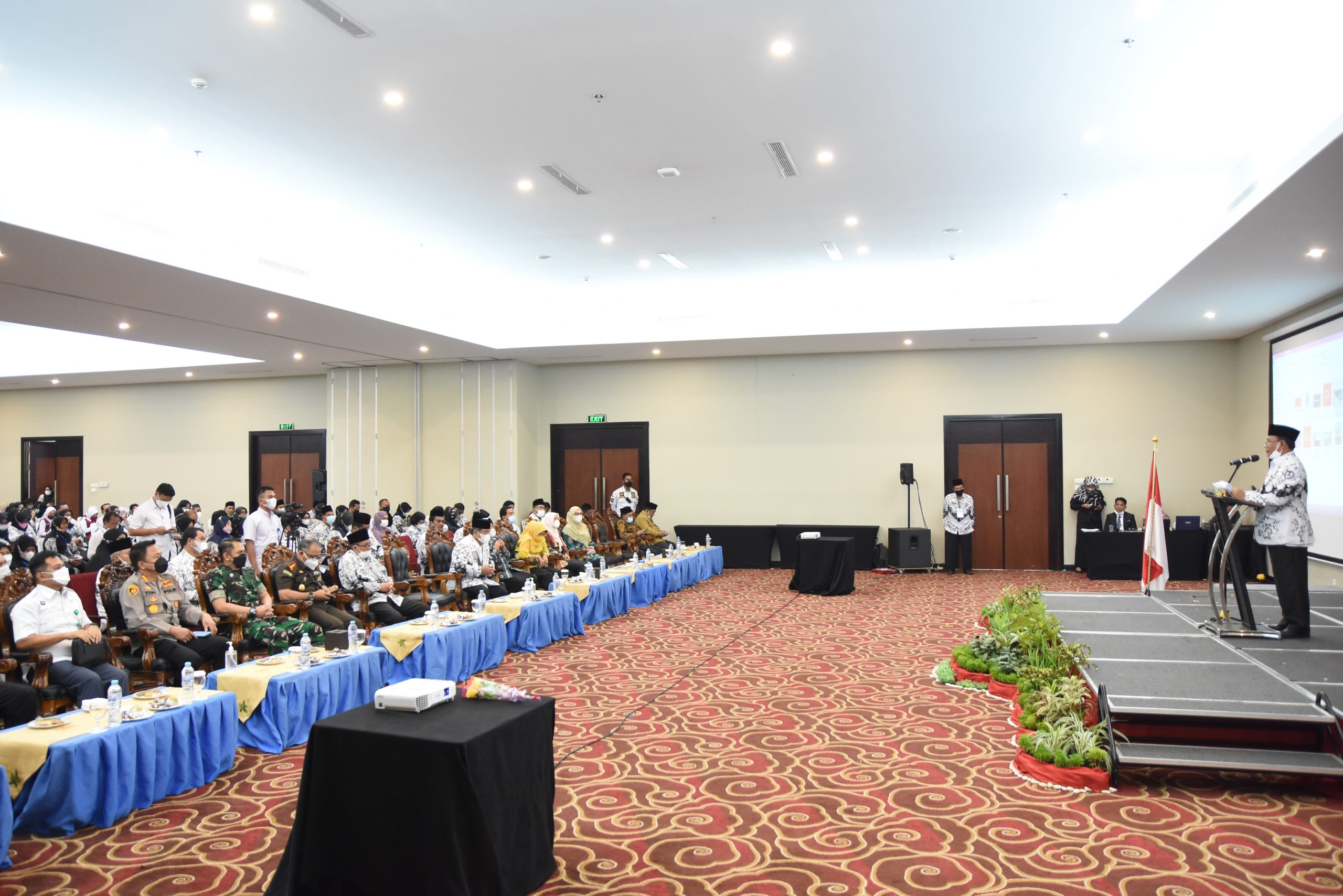 HUT PGRI dan HG,  Bupati DS Ajak Guru Persiakan Mental dan Tingkatkan Profesionalisme