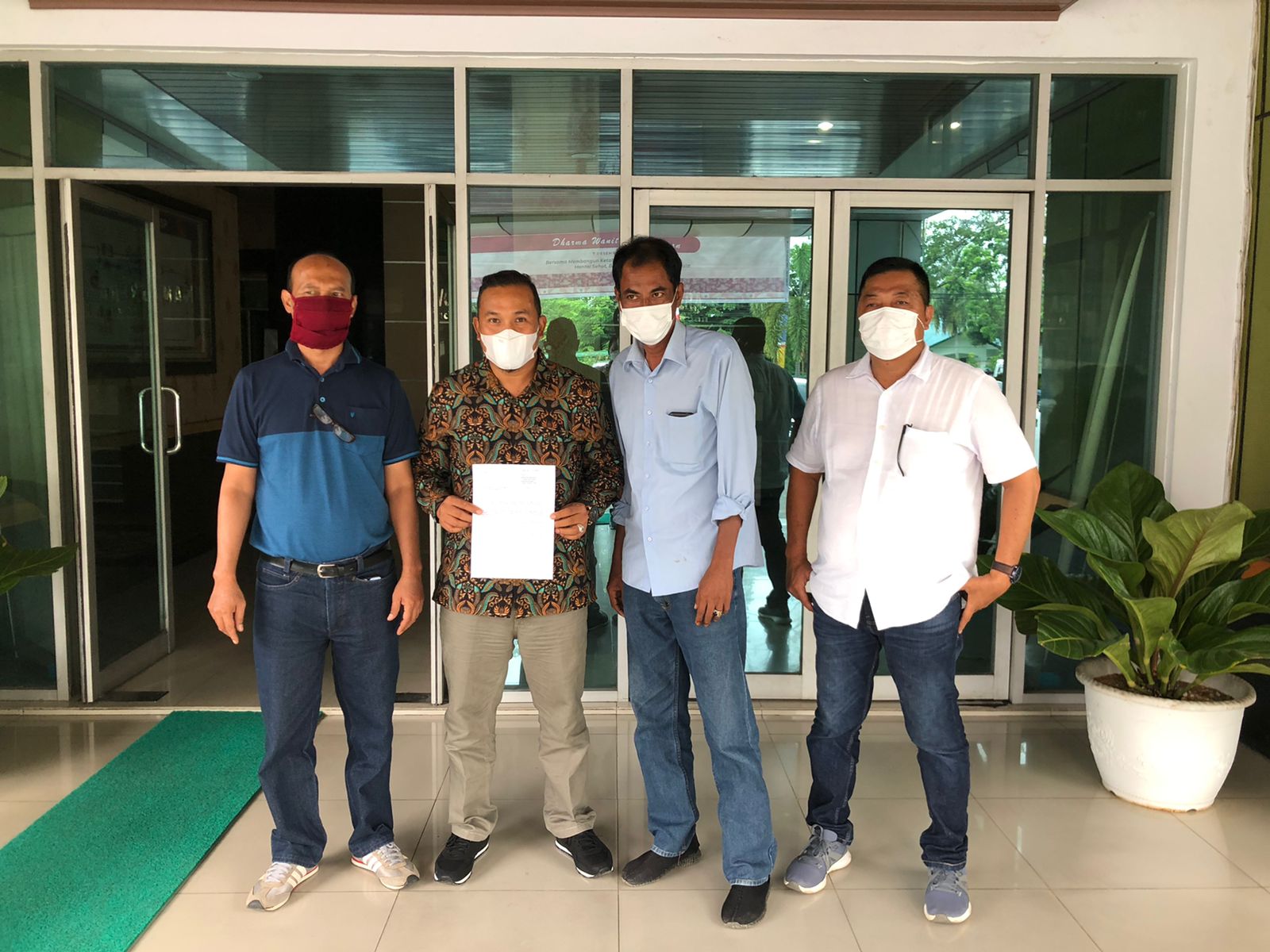 Buat Kegaduhan, KUA Tebing Tinggi Kota Diadukan Warga KeKemenag Sumut