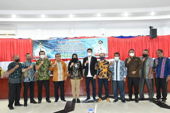 Wabup Atika Azmi Utammi Nasution Buka FGD Penyusunan Rencana Induk SPBE