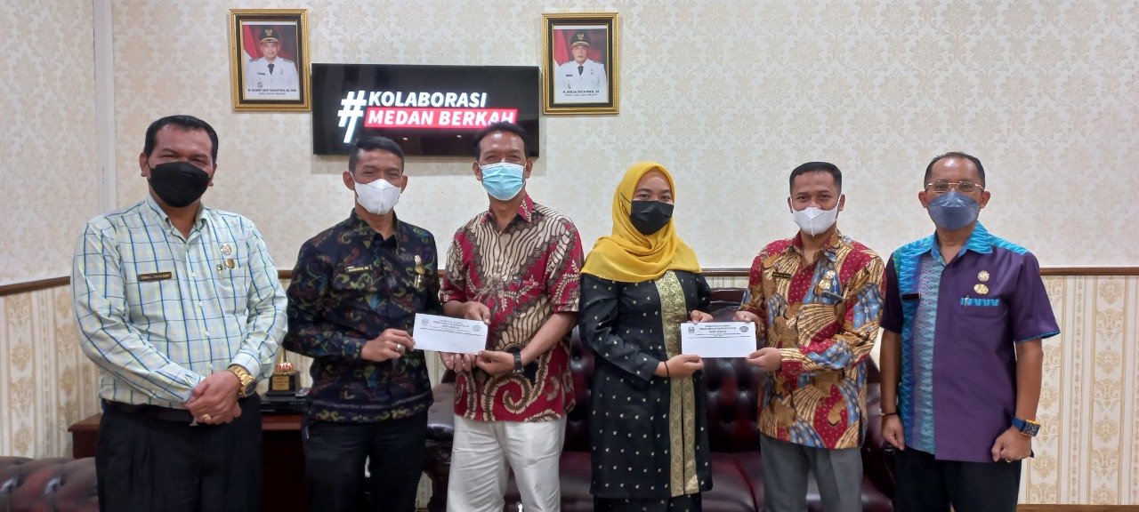 PUD Pasar Medan Lunasi Tunggakan THR Karyawan Muslim Rp 1,3 Miliar dan Bayar THR Karyawan Nasrani Lebih Awal