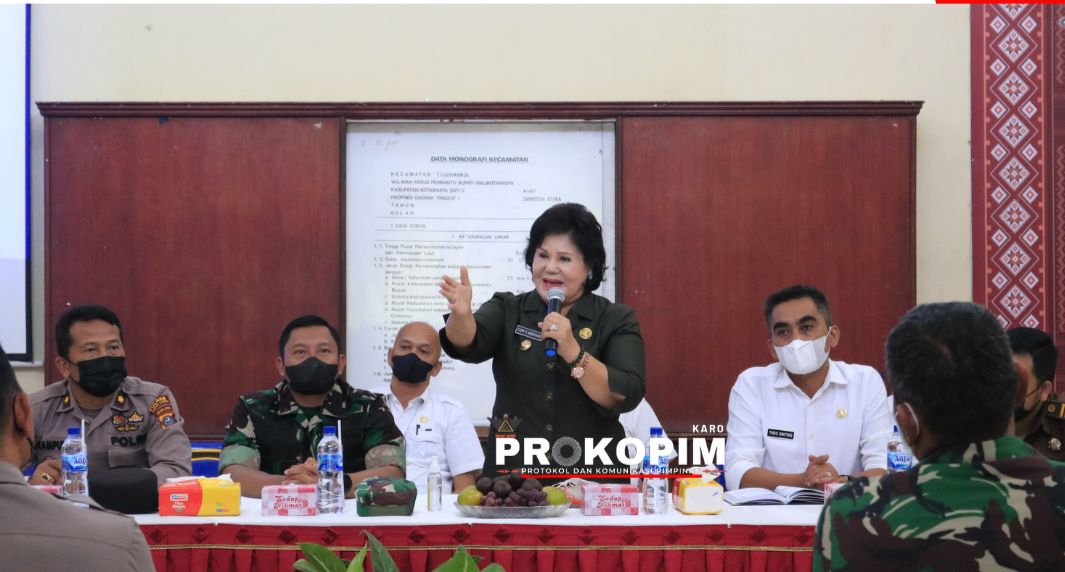 BUPATI KARO HADIRI RAPAT RENCANA PENGERJAAN PEMBANGUNAN JALAN MENUJU DESA LIANG MELAS DATAS.