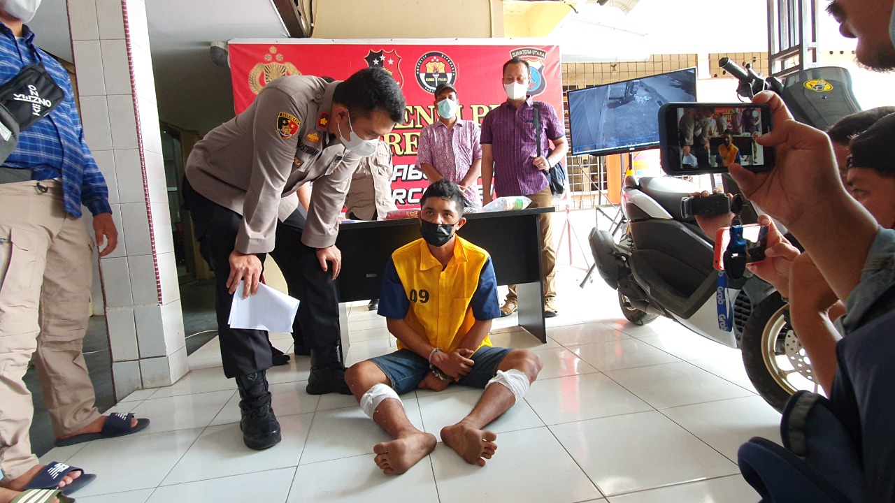 Tekab Polsek Percut Sei Tuan Tembak Residivis Pelaku Jambret Tas Viral di Medsos