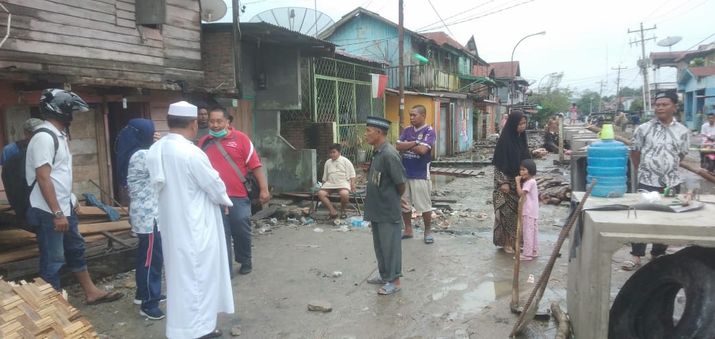 Plt Wali Kota Waris ThalibÂ  Tinjau Pembangunan Gorong-gorong M Abbas di Jalan DI Panjaitan