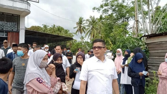 GERINDRA MADINA TEROBOS MOTIVASI CAPAIAN VAKSINASI