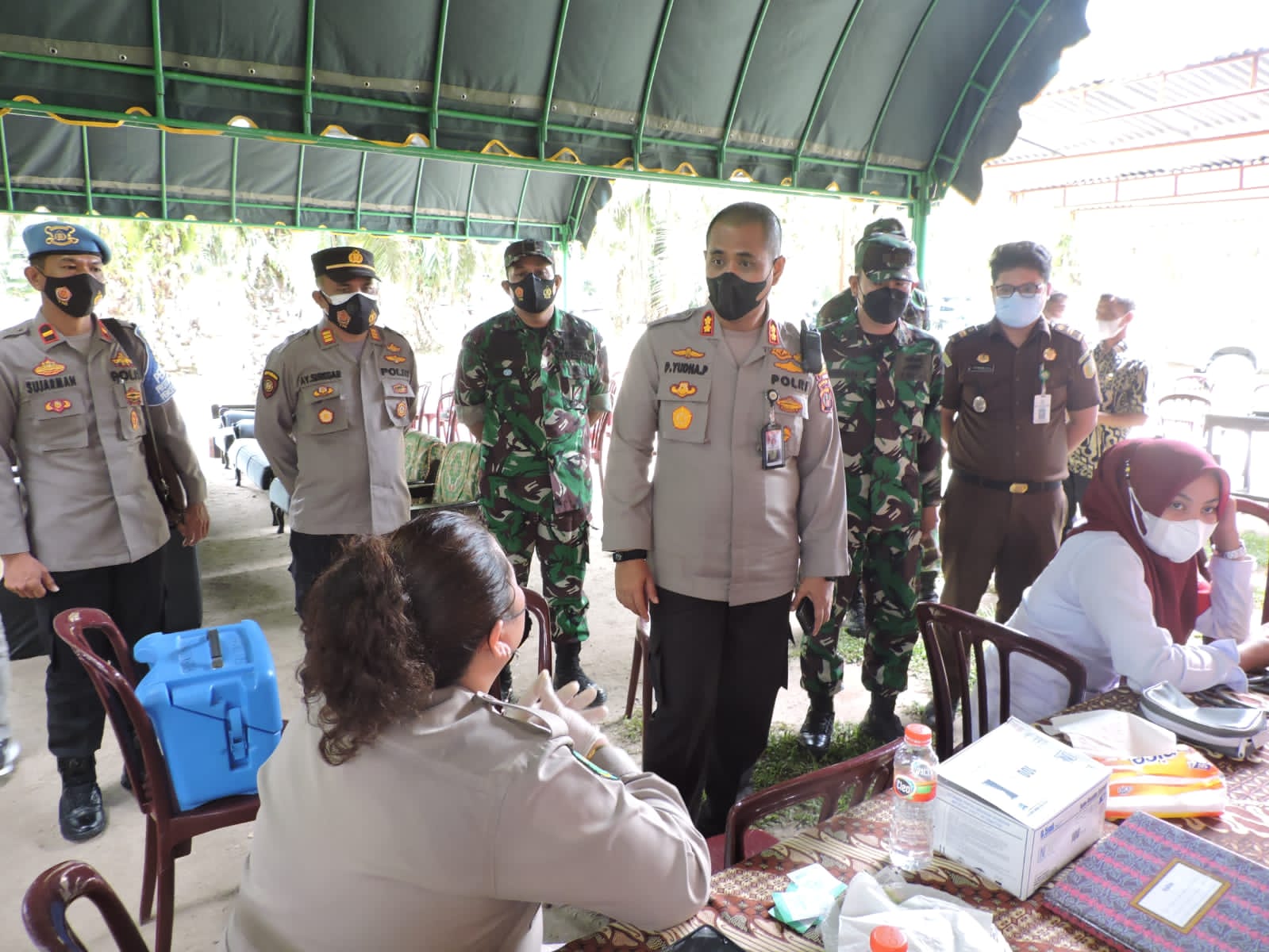 Zoom Meeting Kapolri Terkait Vaksinasi Serentak Indonesia Diikuti Kapolres Asahan