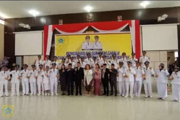 29 Kepala Desa Yang Terpilih Di Kab.Pakpak Bharat Dilantik