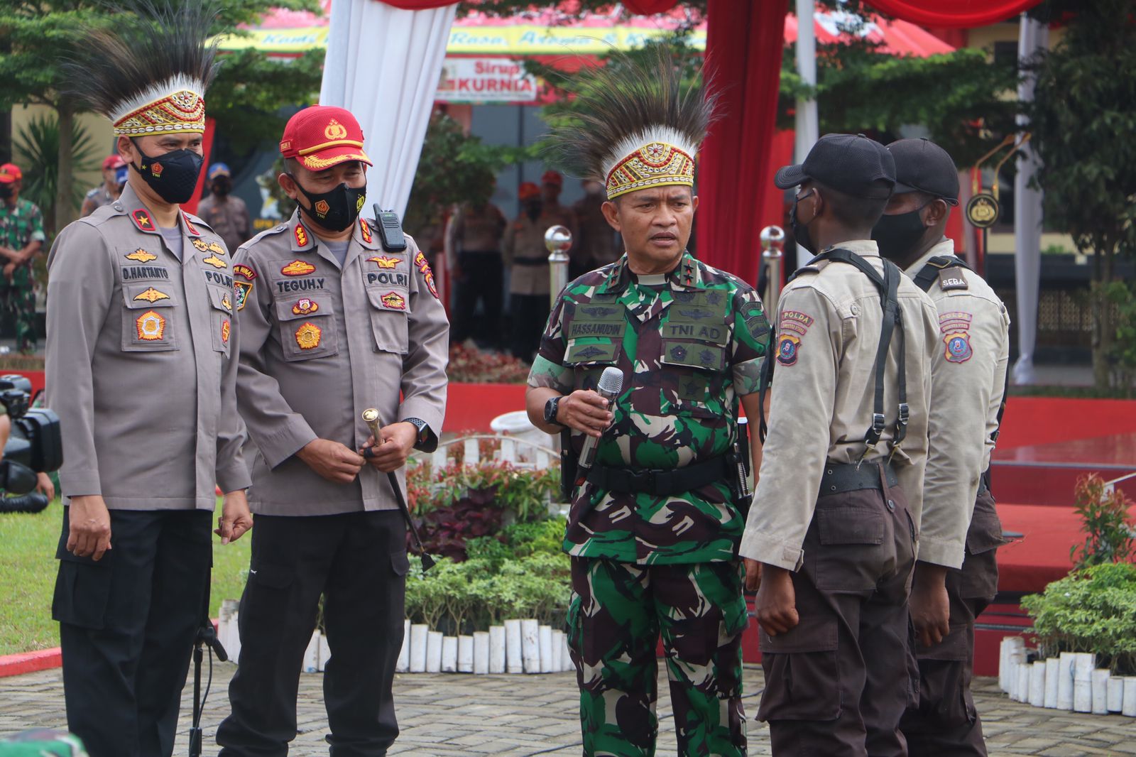 Pangdam 1/BB Dan Wakapolda Sumut Tutup Diklat Integrasi Dikmaba TNI-AD di SPN Langkat