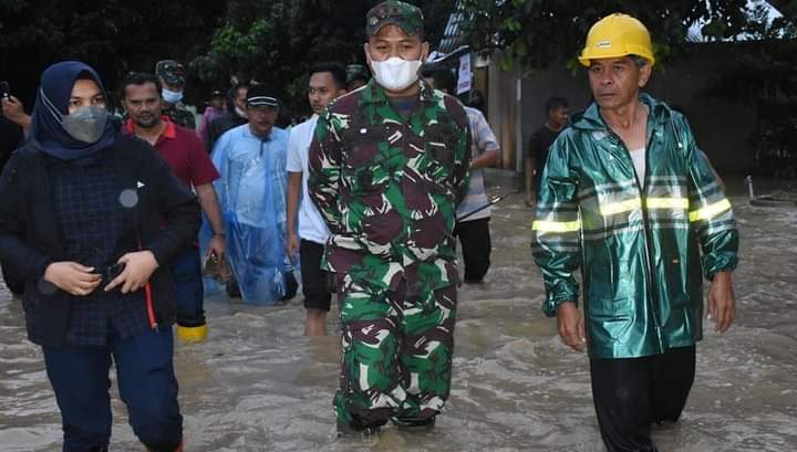 Wabup Madina Bersama Dandim 0212 /TS Tinjau Lokasi Banjir Beberapa Desa di Kecamatan Siabu