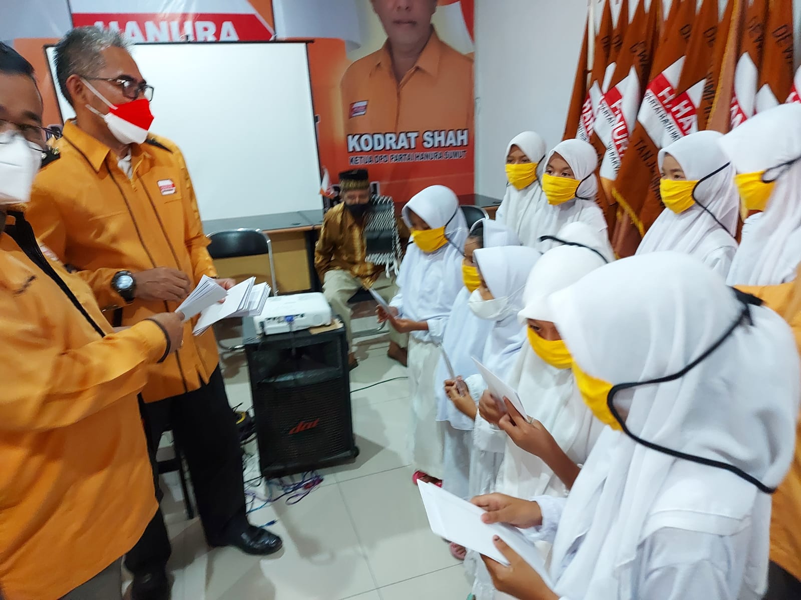 15 Tahun Partai hanura, Berbagai Dengan 15 Panti Doakan Ketum OSO Tetap sehat