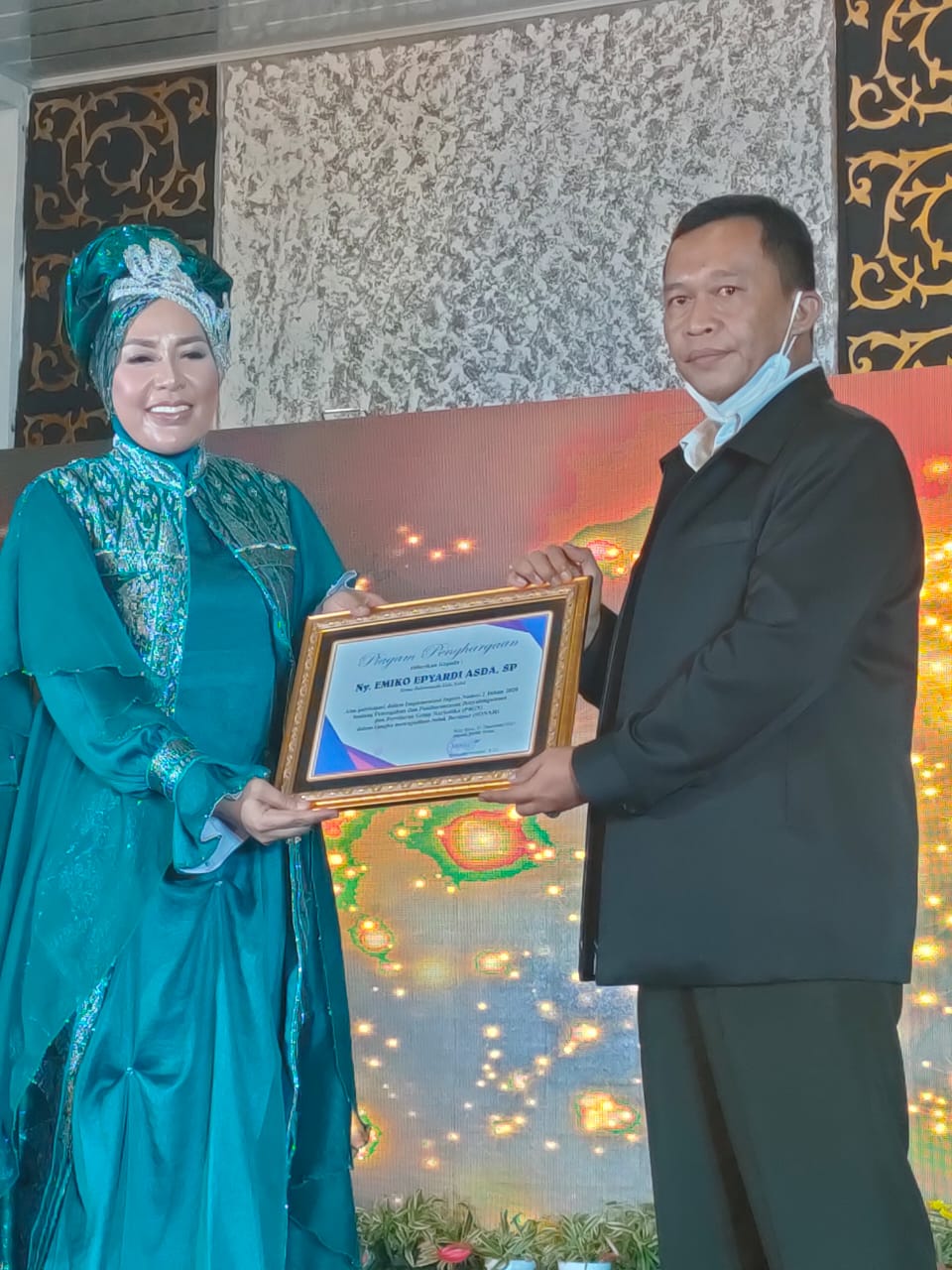 Berikan informasi tentang P4GN,BNNK Solok Buka Stand Mobile