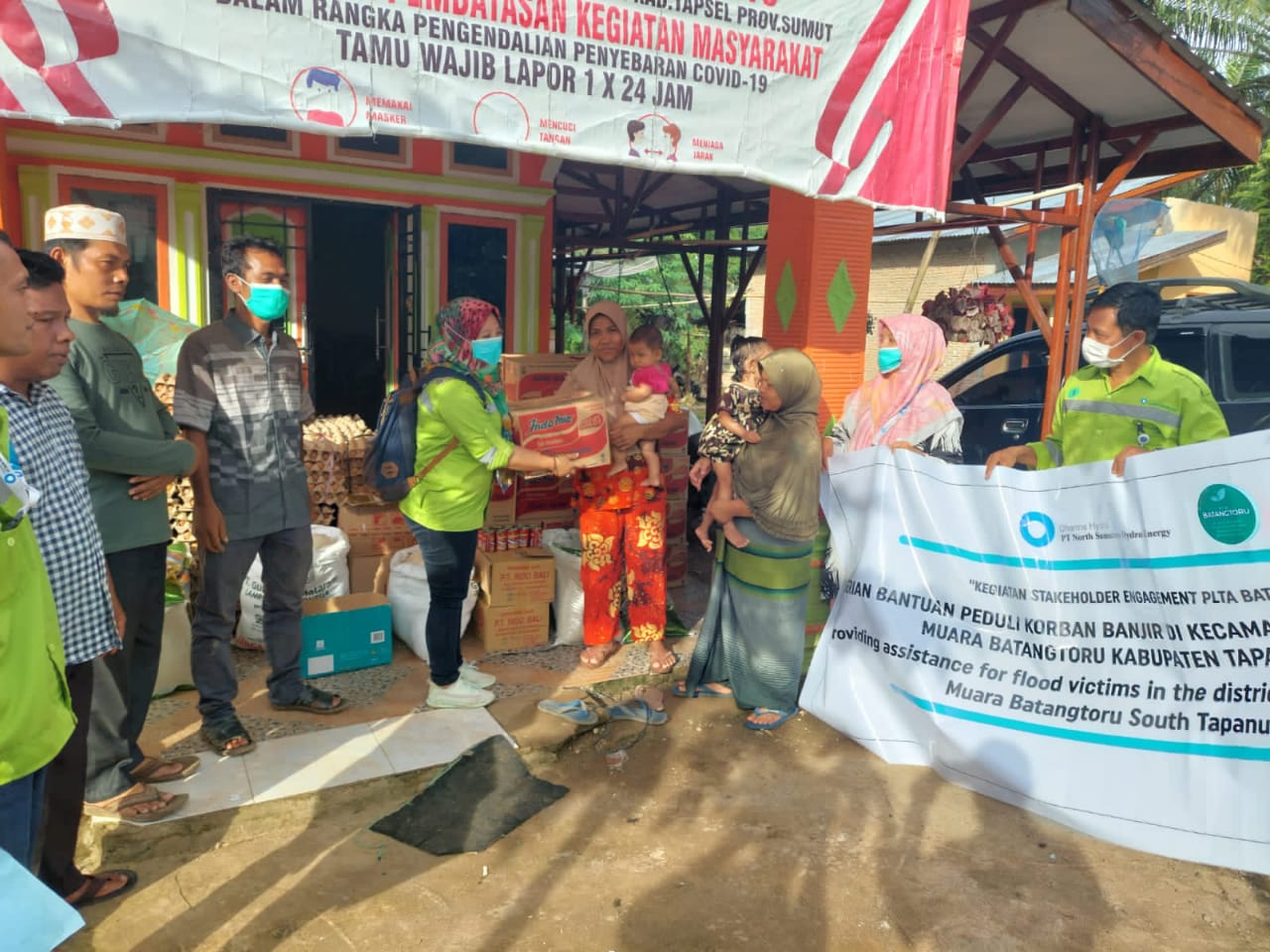 PLTA BATANG TORU BANTU KORBAN BANJIR