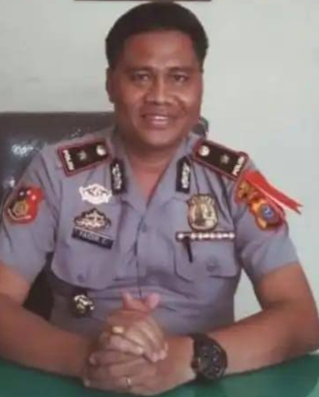 Polsek Patumbak Kerja Keras Jemput dan Kawal Warga Untuk Lakukan Vaksinasi