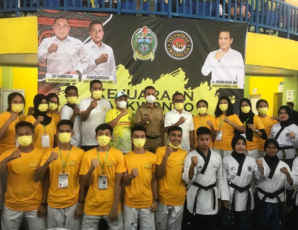 Wagubsu Buka Kejuaraan Taekwondo Provsu,  Medan Turunkan 25 Atlit