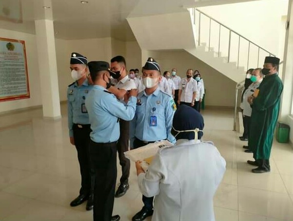 2 CPNS Lapas Kelas IIB Padangsidimpuan Kanwil Kemenkumham Sumut Ikuti Pelantikan Dan Pengambilan Sumpah