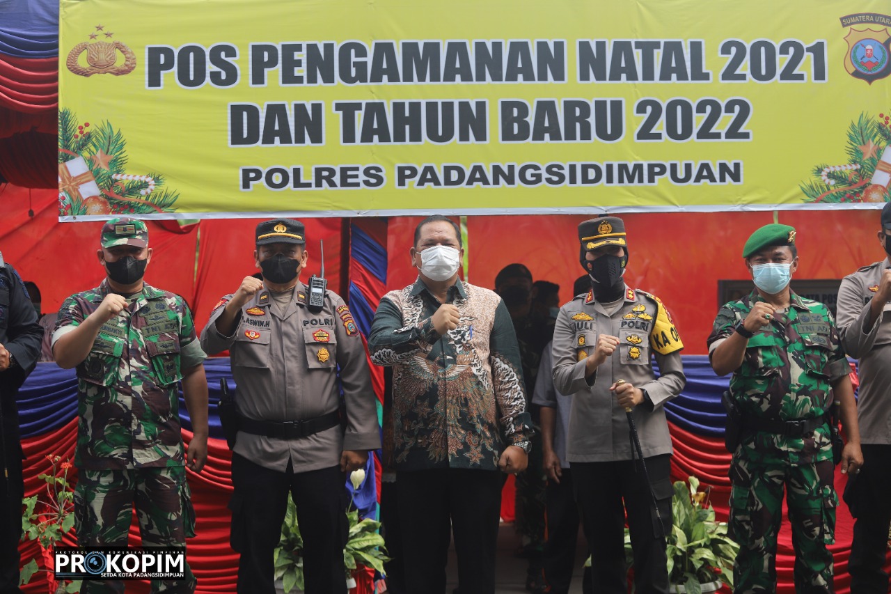 Walikota Padangsidimpuan Irsan Efendi Nasution  bersama Forkopimda Meninjau Pos Pengamanan