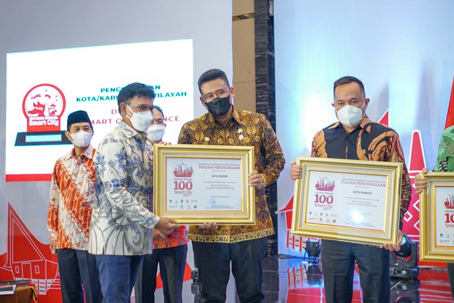Pemko Medan Raih Penghargaan Smart City dari Kementerian Kominfo