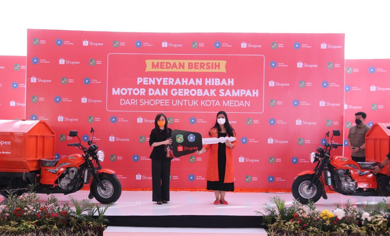 TP PKK Kota Medan Menerima Hibah Motor & Gerobak Sampah Dari Shopee, Wujudkan Kota Medan Yang Bersih