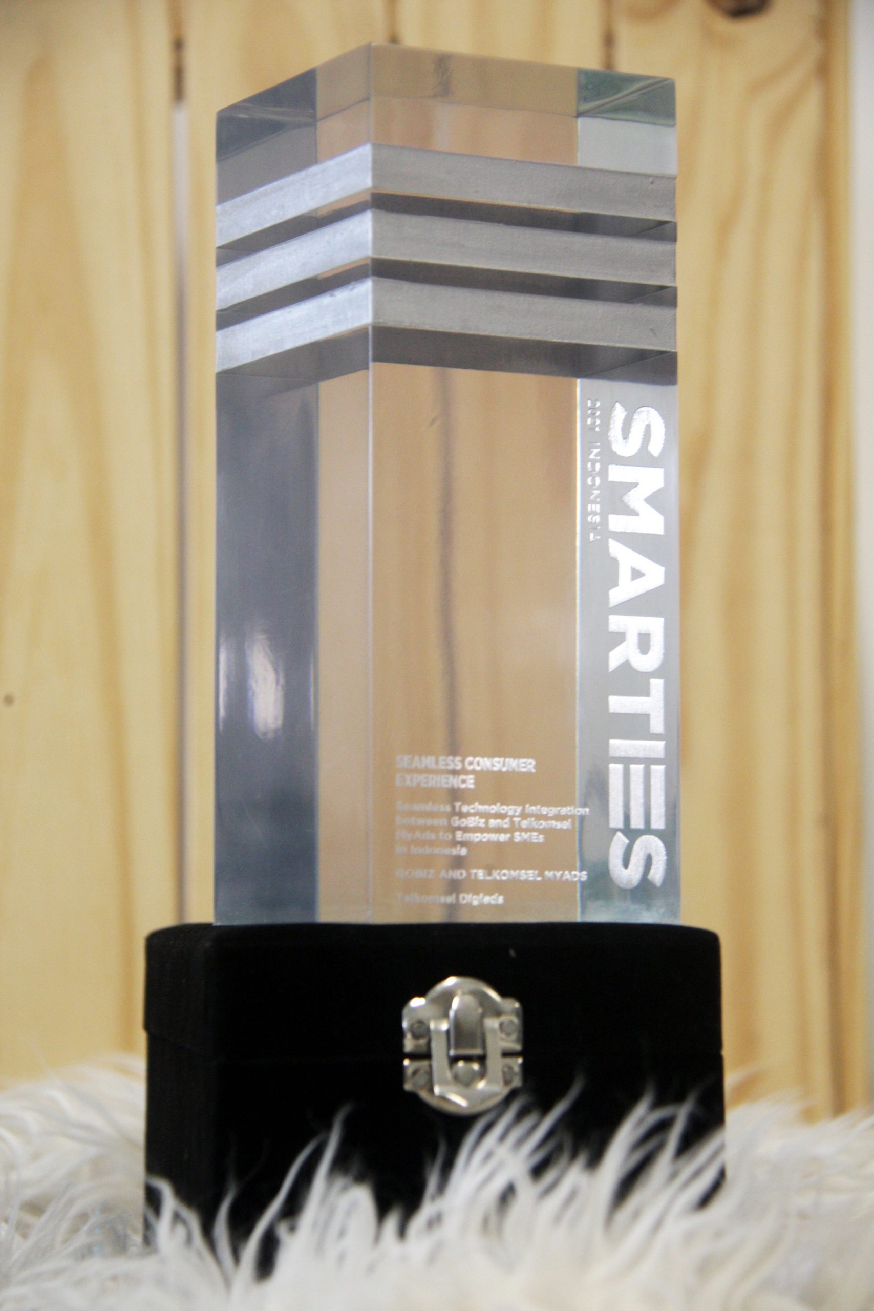 Integrasi Layanan Telkomsel DigiAds dan GoBiz Raih Silver Winner The Smarties Indonesia 2021 berkat Solusi Iklan Digital