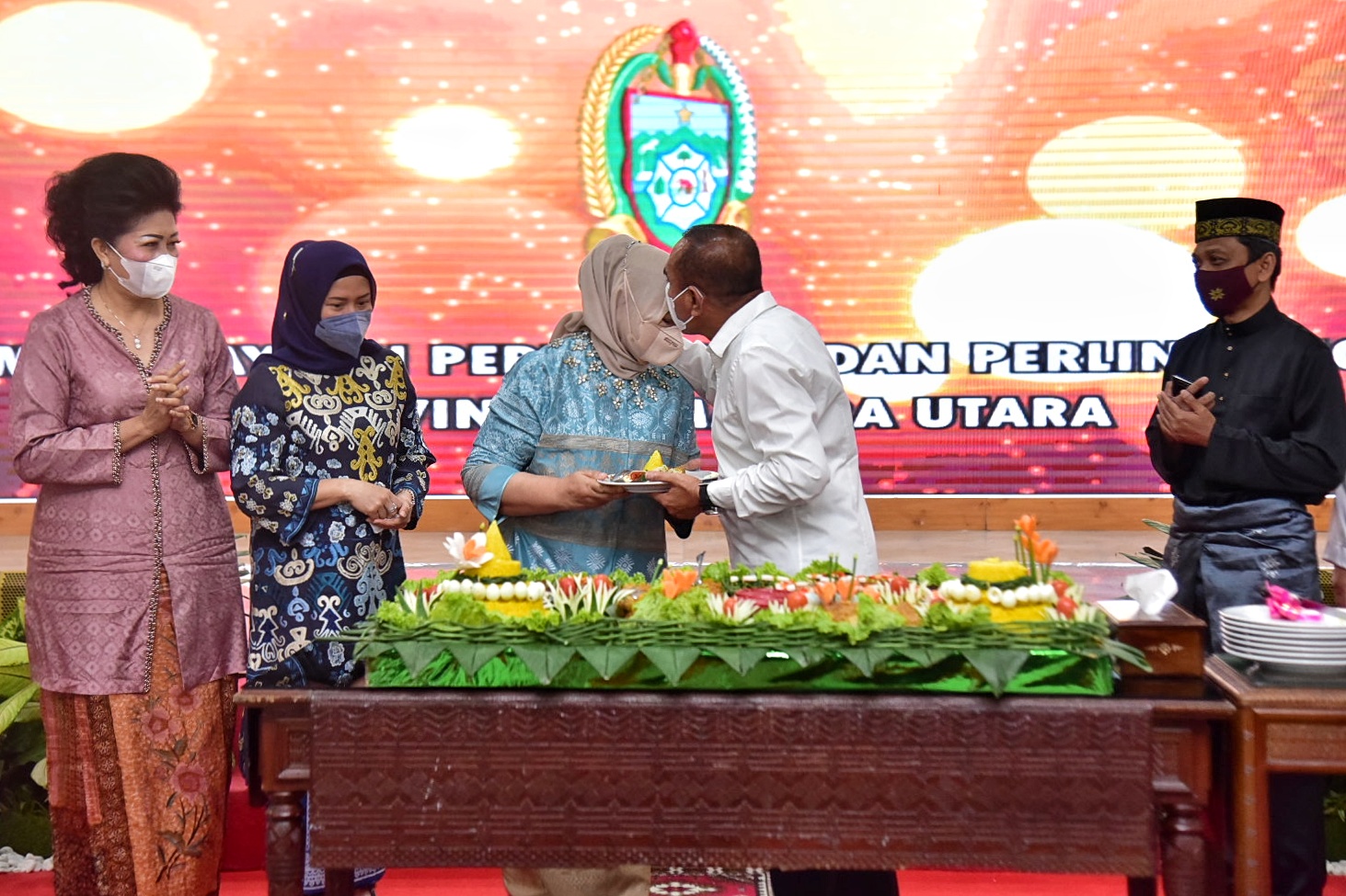 Peringatan Hari Ibu,  Edy Rahmayadi Sebut Ibu adalah  Motivasi Terbesarnya untuk Sukses