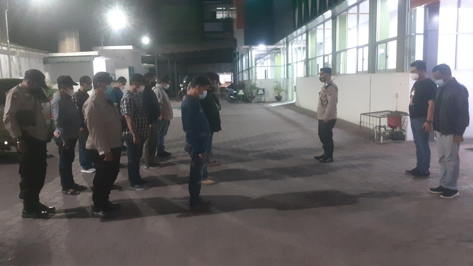 Polsek Medan Area Patroli Malam Cipkon Kondusif Kamtibmas, AKP Philip A Purba : Miliki Rasa Tanggungjawab Tupoksi