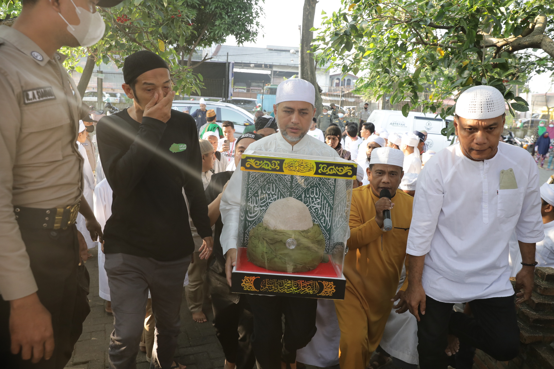 Kunjungi, Pameran Artefak Rasulullah  Hadir di Masjid Al-Musannif Medan