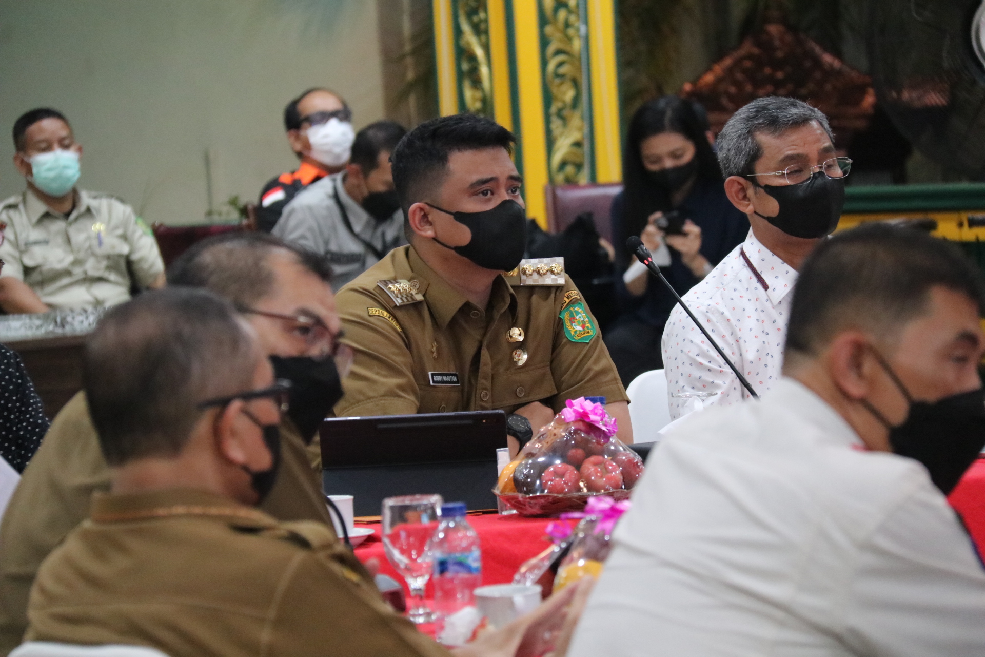 Bobby Nasution Ingatkan Masyarakat Disiplin Prokes, Waspadai Peningkatan Kasus Covid-19