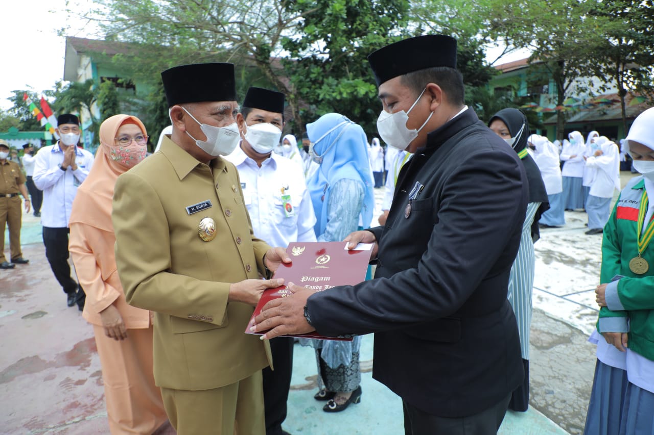 Bupati Asahan Pimpin Upacara Hari Amal Bakti ke 76 Tingkat Kabupaten Asahan