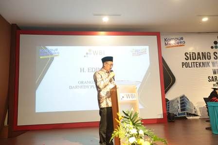 Bupati Labusel Beri Wejangan ke Wisudawan Politeknik WBI