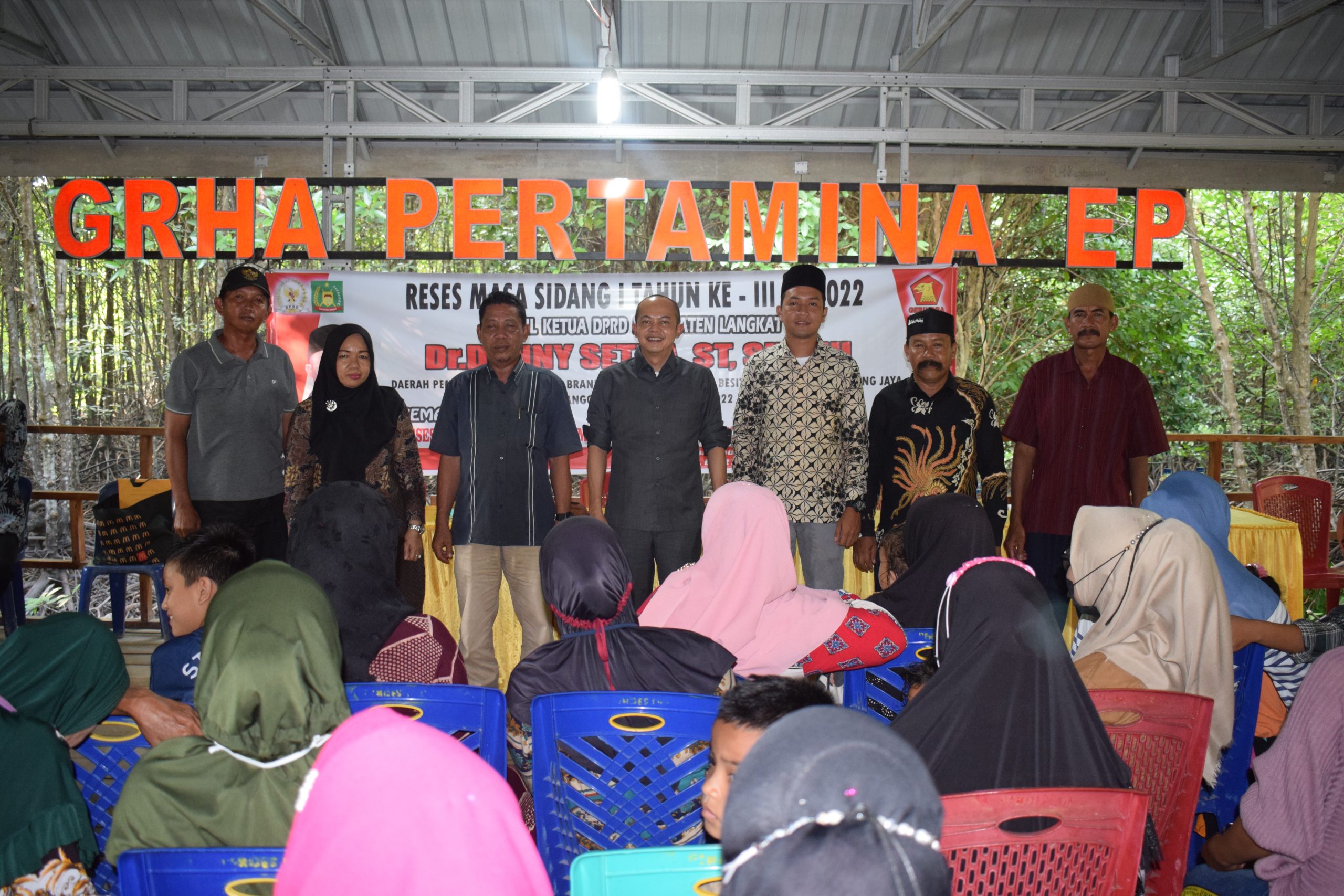 Donny Setha Reses di Kawasan Hutan Mangrove