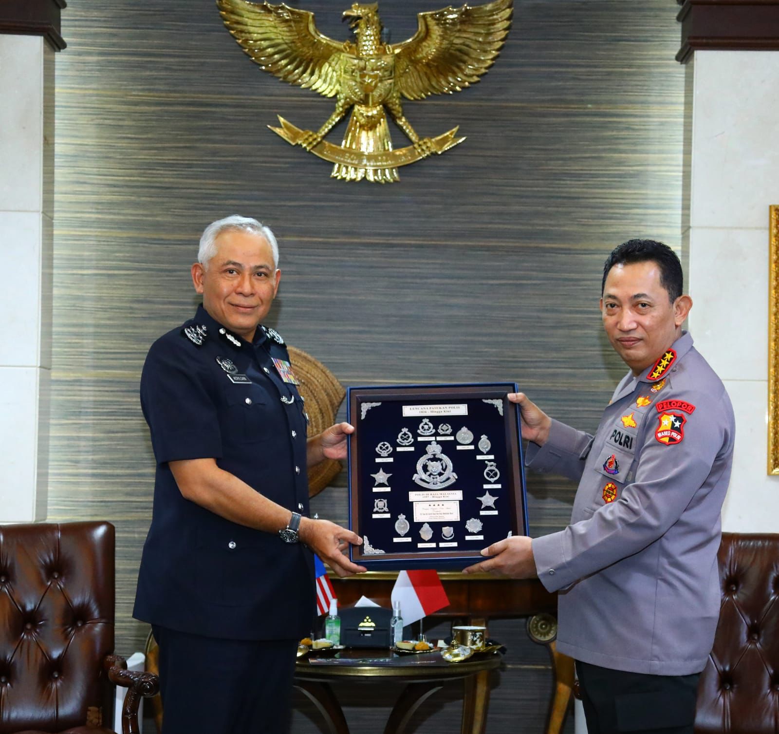 Bertemu Kepala Kepolisian Malaysia,Kapolri Bahas PMI Ilegal Hingga Penanganan Covid-19