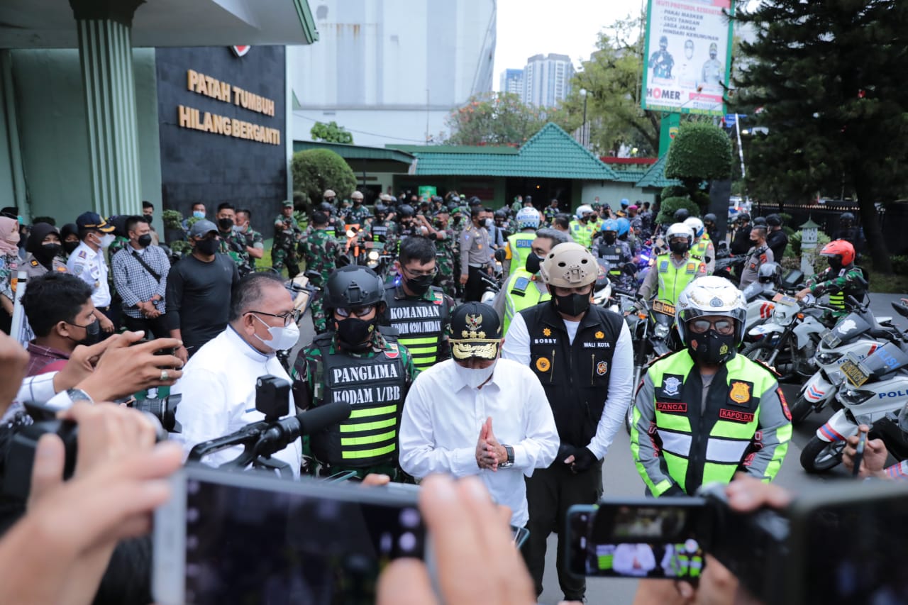 Antisipasi Malam Pergantian Tahun, Kapoldasu & Pangdam I/BB Pimpin Patroli Skala Besar