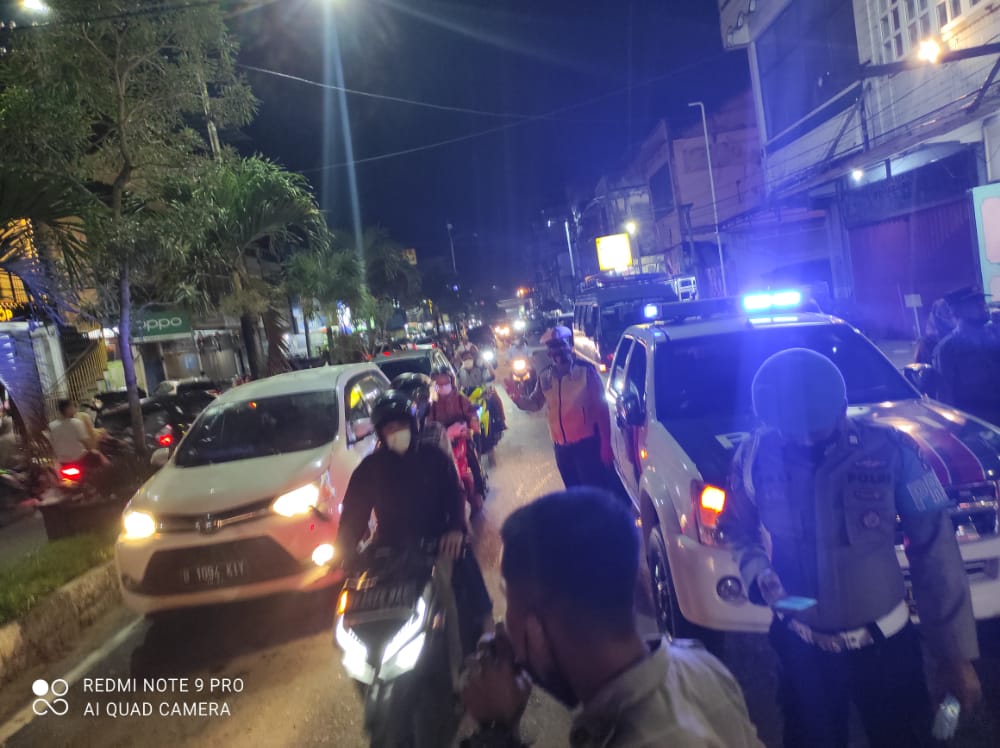 Antisipasi Kejahatan Jalanan, Personel Polsek Pulau Raja Patroli 3C
