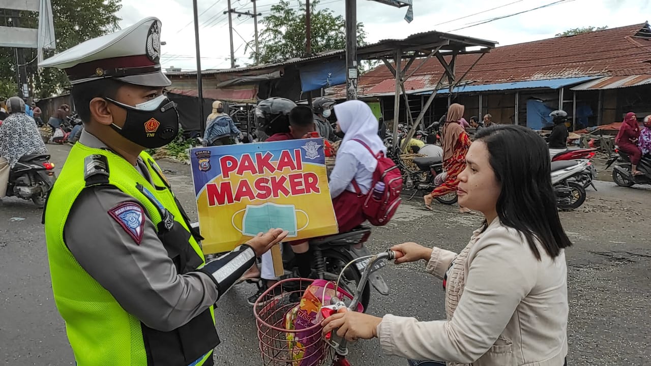 Sat Lantas Polres Tanjung Balai Public Speaking Cegah Penyebaran Covid-19