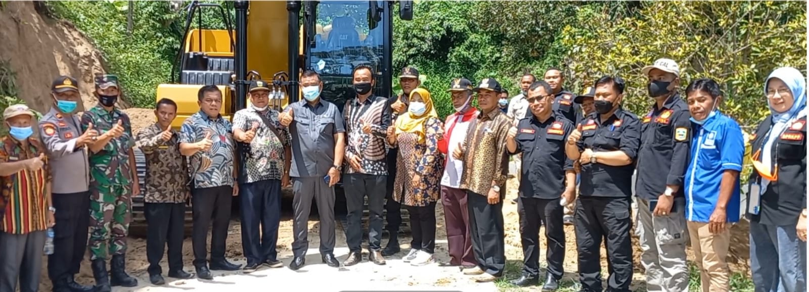 Bupati Solok H. Epyardi Asda Hadiri Goro Bersama di Nagari Pianggu Kec. IX Koto Sungai Lasi
